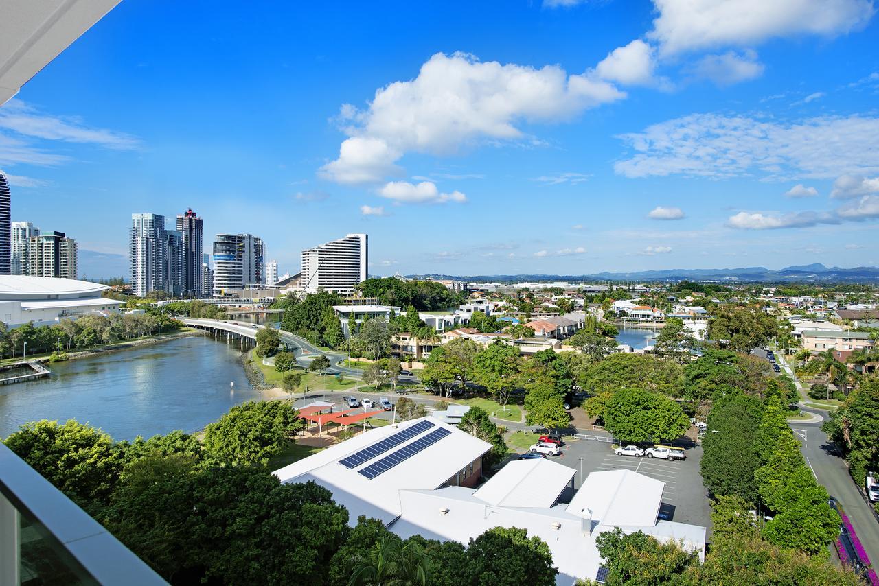 Ultiqa Freshwater Point Resort Gold Coast Exterior photo